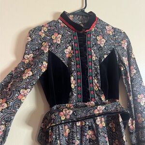 Vintage Rare Gunne Sax Floral Paisley Print Long Sleeve Dress Black and Red